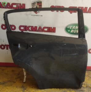 KİA SPORTAGE SAĞ ARKA KAPI