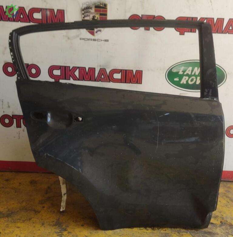 Kia Sportage Sağ Arka Kapı çıkma parça