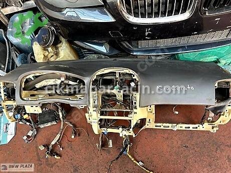Kia Cerato Torpido çıkma parça