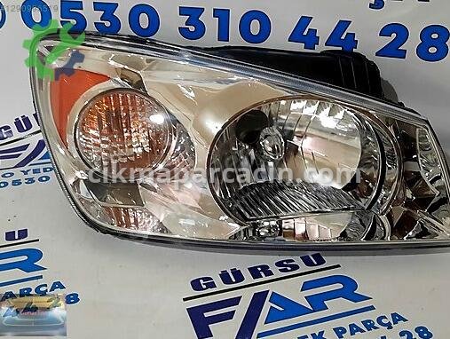Kia Cerato Sağ Ön Far çıkma parça