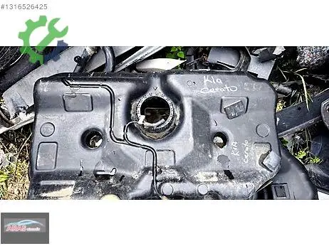 Kia Cerato Yakıt Deposu çıkma parça
