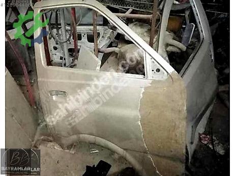 Kia Sephia Sağ Ön Kapı çıkma parça