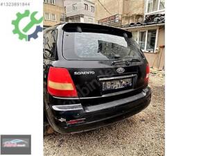 KİA SORENTO ( 2005 – 06 ) BAGAJ KAPAĞI ORJINAL ÇIKMA