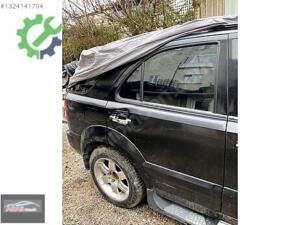 KİA SORENTO ( 2005 – 06 ) SAĞ MARŞPİYEL ORJINAL ÇIKMA