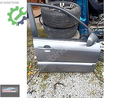 Kia Sportage Sağ Ön Kapı çıkma parça