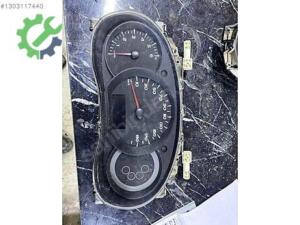 Renault Kangoo Gösterge Saati Çıkma (3. Adet)