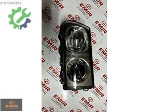 Mitsubishi L 300 Orijinal Sıfır Sol Ön Far MB831279