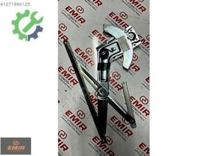 Sıfır Orijinal Sol Ön Cam Krikosu Mitsubishi L 300 MR144524