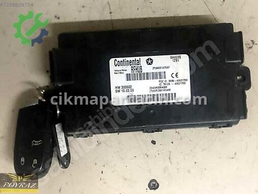 Chrysler 300C Beyin 68051376AF çıkma parça
