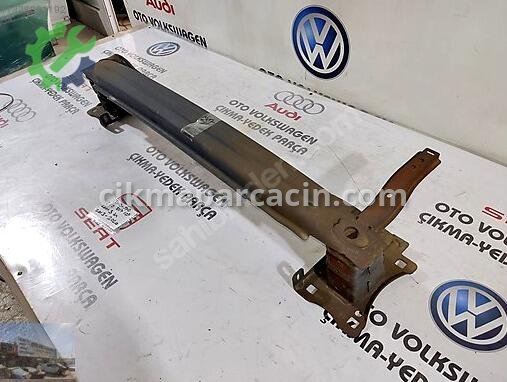 Seat Leon Ön Tampon Demiri 5F0807109 çıkma parça