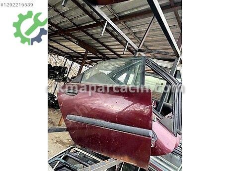 Renault Laguna Ön Kapı çıkma parça