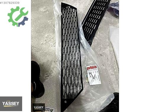Seat Leon Tampon Izgarası çıkma parça