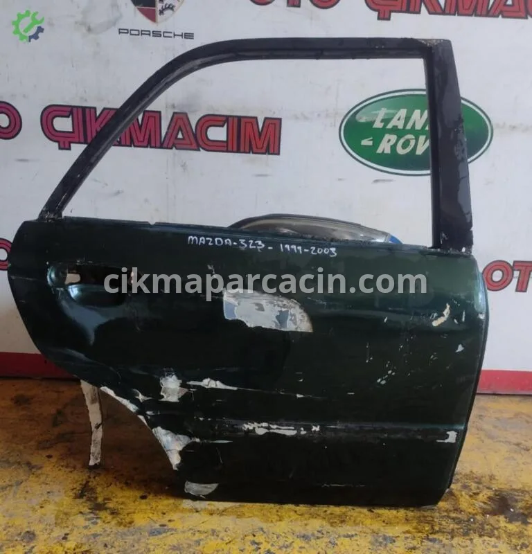 Mazda 323 Sağ Arka Kapı çıkma parça