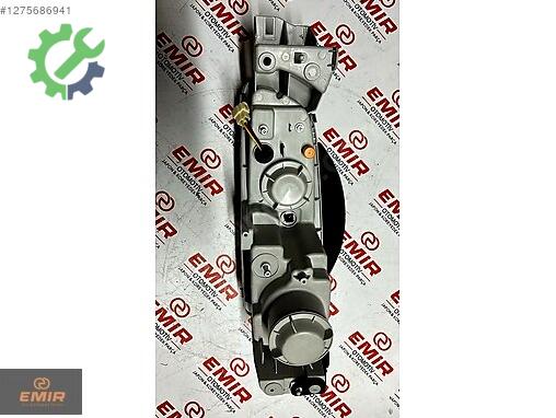 Mazda 626 Sağ Ön Far 8DGM-51-030 çıkma parça
