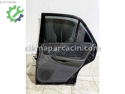 Mazda 323 Sağ Arka Kapı çıkma parça