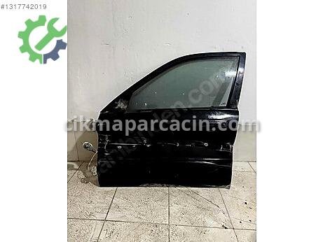 Mazda 323 Sol Ön Kapı çıkma parça