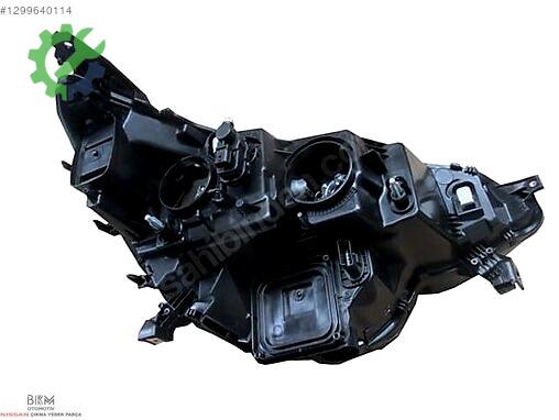 Renault Megane Sol Ön Far çıkma parça