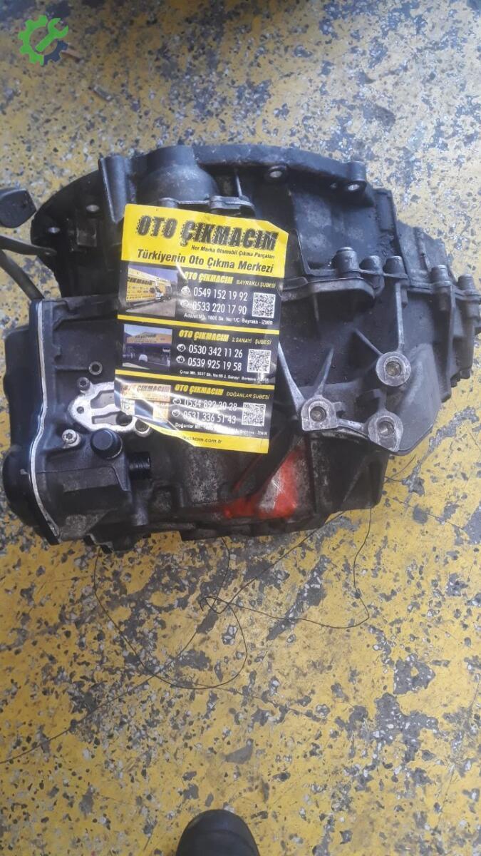 Mercedes-Benz A Serisi Otomatik Şanzıman çıkma parça