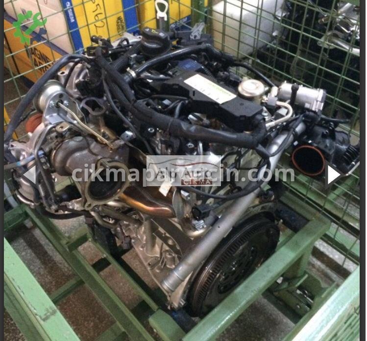 Mercedes-Benz CLA Sandık Motor çıkma parça