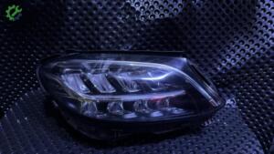MERCEDES C SERİSİ W205 SAĞ FAR