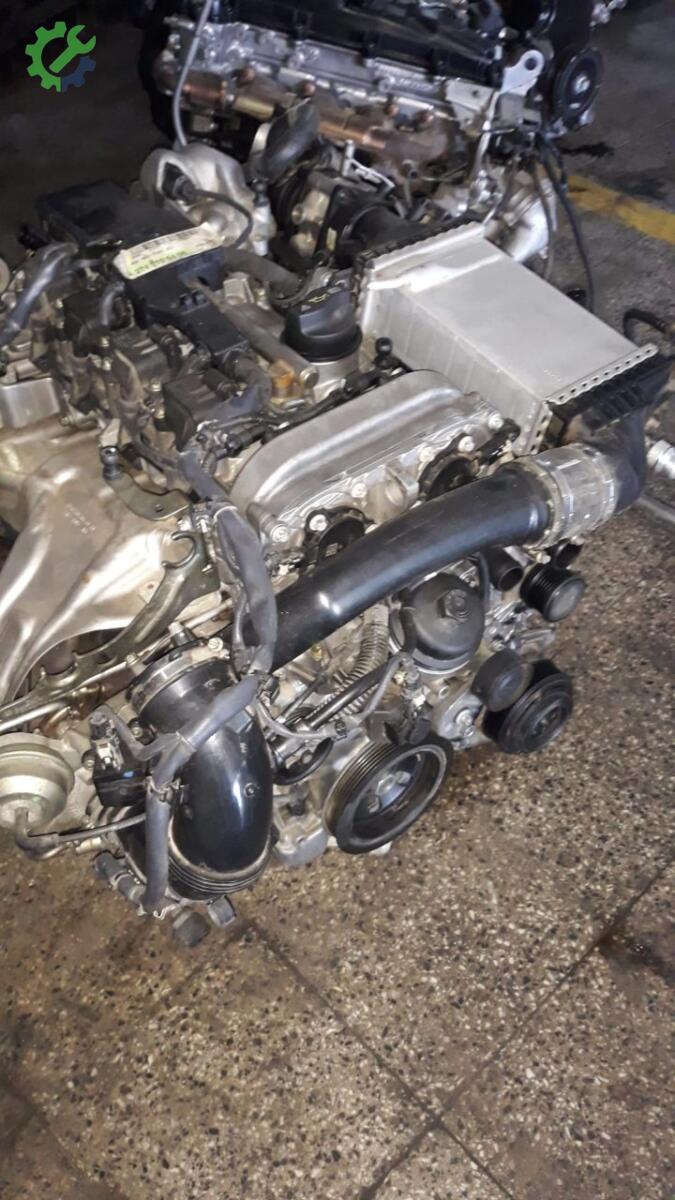 Mercedes-Benz E Serisi Sandık Motor çıkma parça