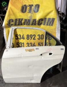MERCEDES E SERİSİ W212 SOL ARKA KAPI
