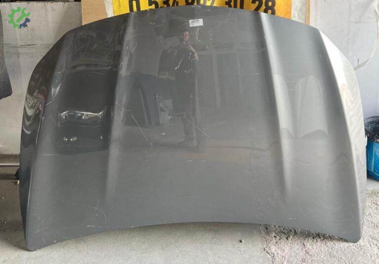 Mercedes-Benz CLA Kaput çıkma parça