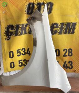 MERCEDES W117 CLA SOL ÖN ÇAMURLUK (3. Adet) (2. Adet)