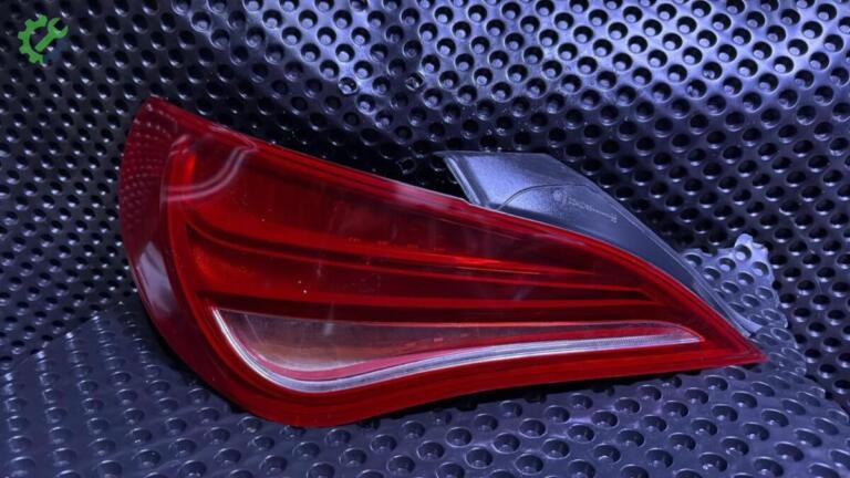 Mercedes-Benz CLA Sol Stop çıkma parça