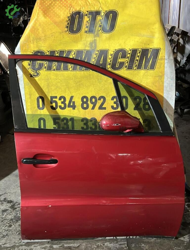 Mercedes-Benz A Serisi Sağ Ön Kapı çıkma parça