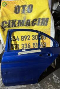 MERCEDES W205 C SERİSİ SOL ARKA KAPI