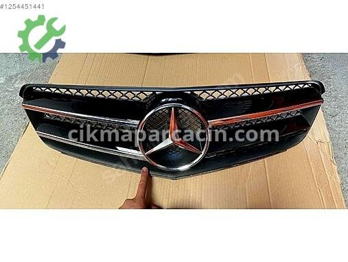 Mercedes-Benz 250 Ön Panjur çıkma parça