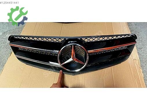 Mercedes-Benz 250 Ön Panjur çıkma parça