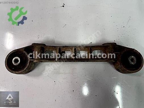 Mercedes-Benz Vito Salıncak (Alt Tabla) A6393530347 çıkma parça