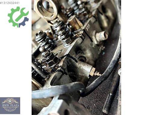 Mercedes-Benz 230 Silindir Kapak W115-W123 çıkma parça