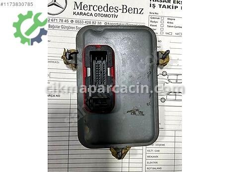 Mercedes-Benz C Far Beyni çıkma parça