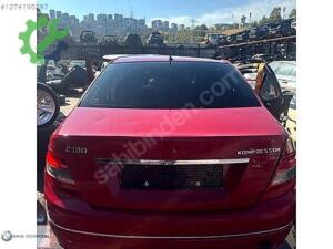 MERCEDES C180 W204 M271 YAKIT DEPOSU