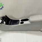 MERCEDES CLA180 KREM ORTA KONSOL A1766804600