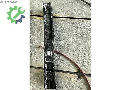 Mercedes-Benz CLA Arka Tampon Demiri çıkma parça