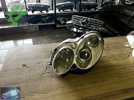 Mercedes-Benz CLK Sol Ön Far çıkma parça