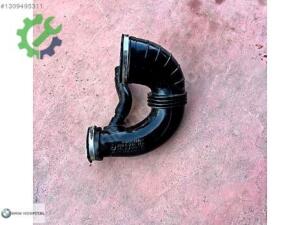 MERCEDES E SERİSİ TURBO HAVA GİRİŞ HORTUMU W211 KASA 6470940097