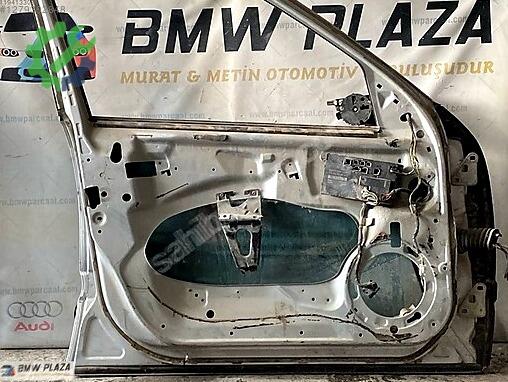 Mercedes-Benz E Sol Ön Kapı çıkma parça