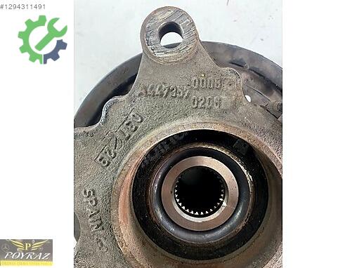 Mercedes-Benz Vito Arka Taşıyıcı A447357 çıkma parça