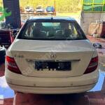 MERCEDES W204 ARKA CAM ORJİNAL