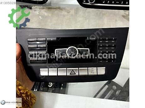 Mercedes-Benz C Navigasyon çıkma parça
