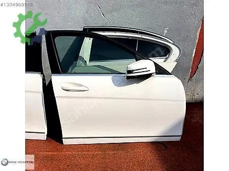 Mercedes-Benz C Sağ Ön Kapı çıkma parça