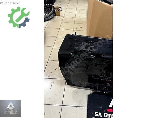 Mercedes-Benz C Sağ Kapı çıkma parça