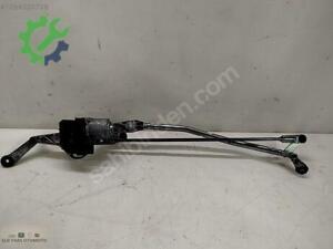 MERCEDES W206 ÖN SİLECEK MOTORU A206 820 28 01