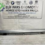 MERCEDES W213 MAVİ SAĞ MARŞPİYEL KAPLAMASI