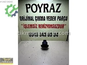 MERCEDES X156 GLA 180 KALDIRMA MANYETİĞİ A2709820000